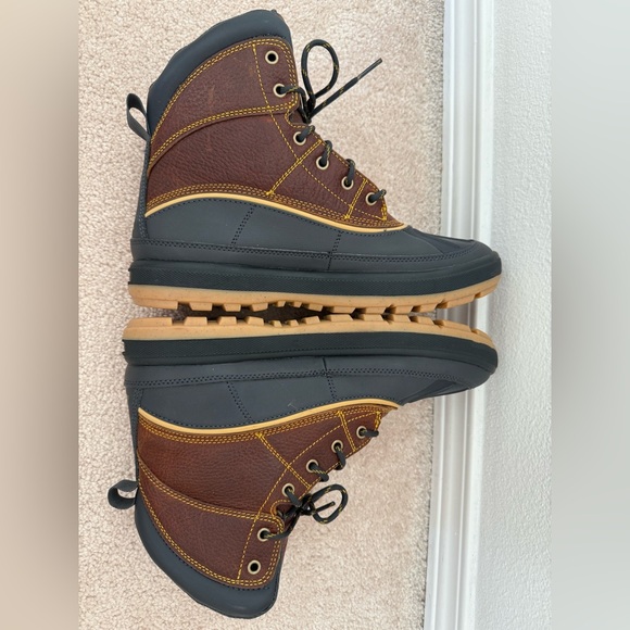 Nike ACG Woodside II Boot Size 8 - Picture 5 of 8